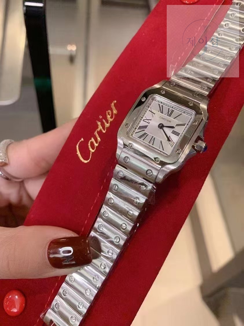 카르티에 Santos Ladies 28mm W20056D6 Quartz Silver