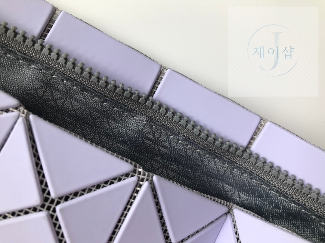 바오바오 루센트 크로스백 8번 이미지
