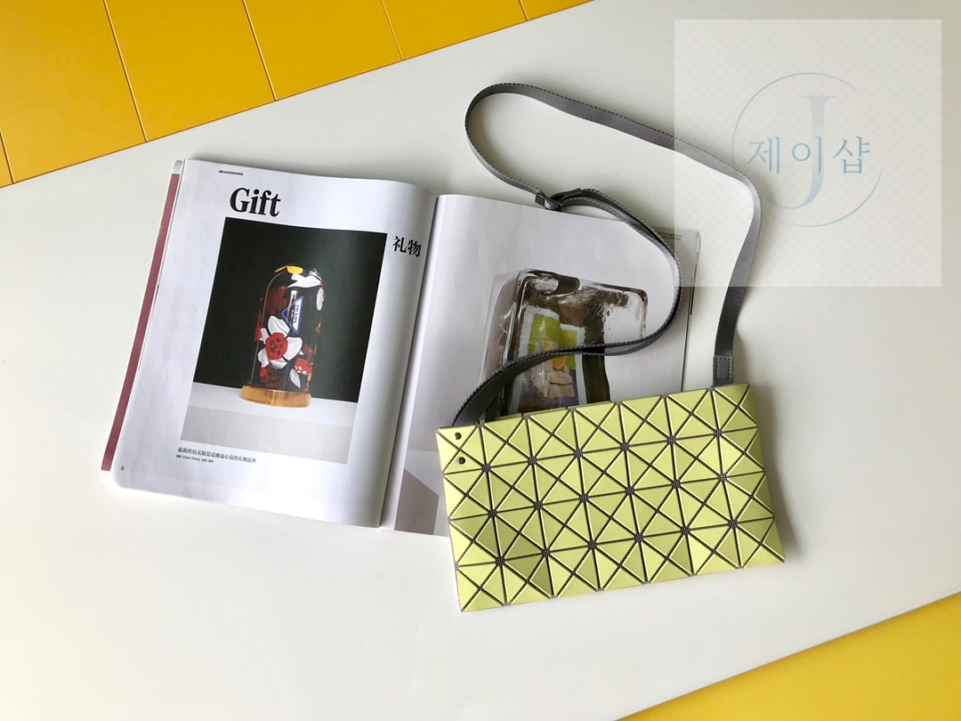 바오바오 루센트 크로스백 27번 이미지