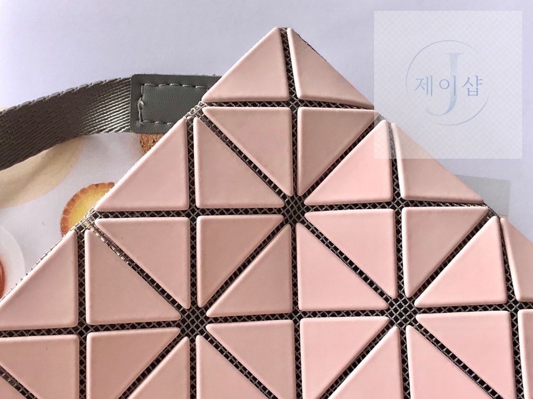 바오바오 루센트 크로스백 14번 이미지