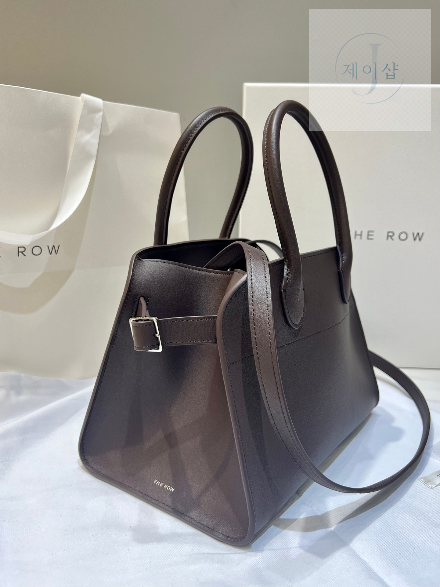 더로우 마고 10 3번 이미지
