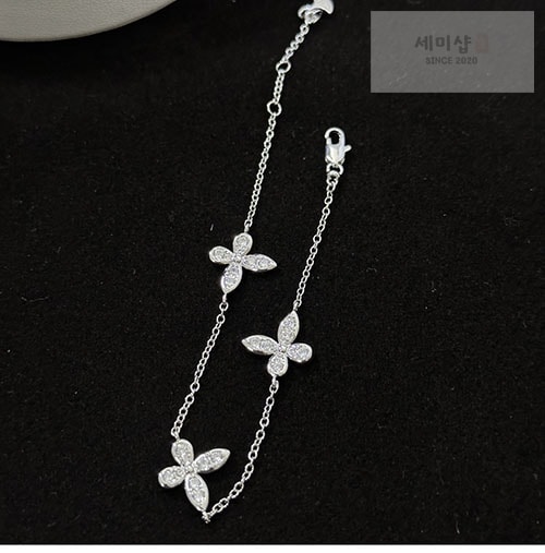 G R A F F GRAFF 그라프 버터플라이 화이트 다이아몬드 BIR032272 악세사리 3번 이미지