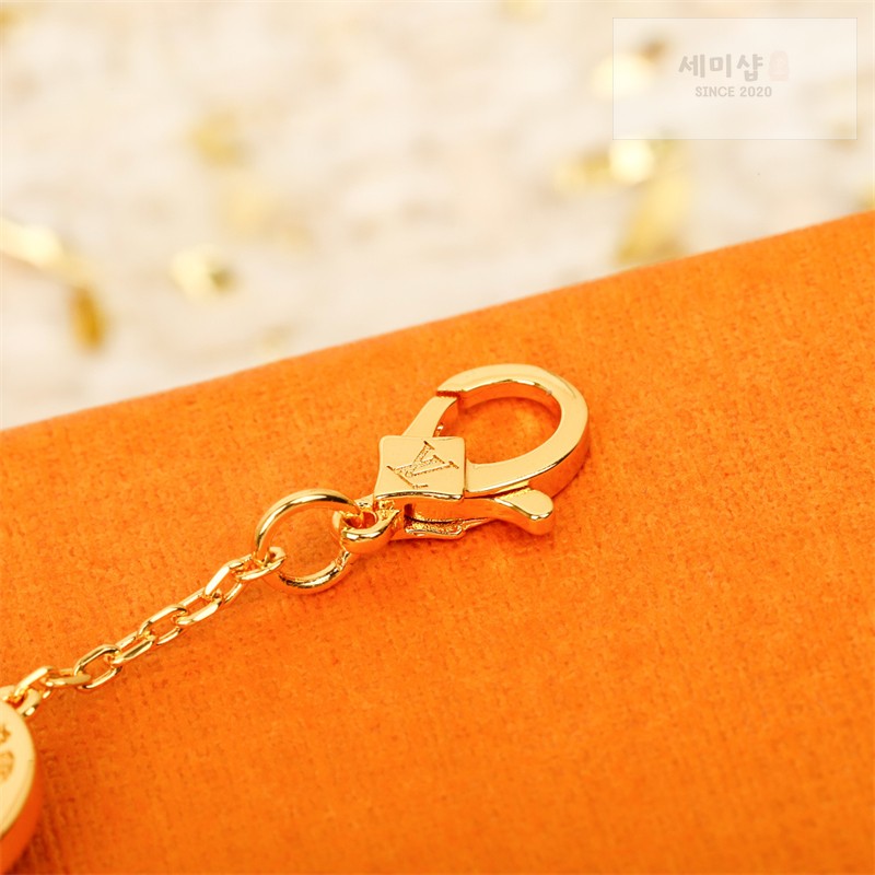 Louis Vuitton 루이비통 블라썸 BB 브레이슬릿 골드 악세사리 5번 이미지