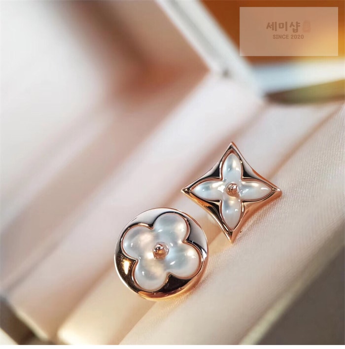 Louis Vuitton 루이비통 컬러 블라썸 썬 귀걸이 Q96425 레플리카 7번 이미지 - 악세사리 | 세미샵 레플리카 사이트