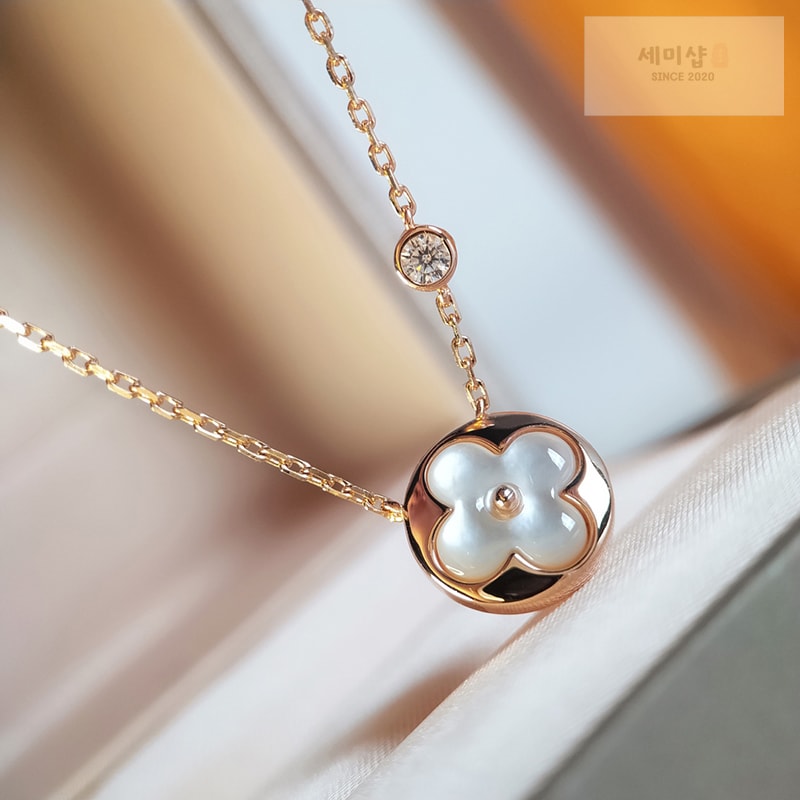 Louis Vuitton 루이비통 컬러 블라썸 썬 목걸이 Q93520 레플리카 8번 이미지 - 악세사리 | 세미샵 레플리카 사이트