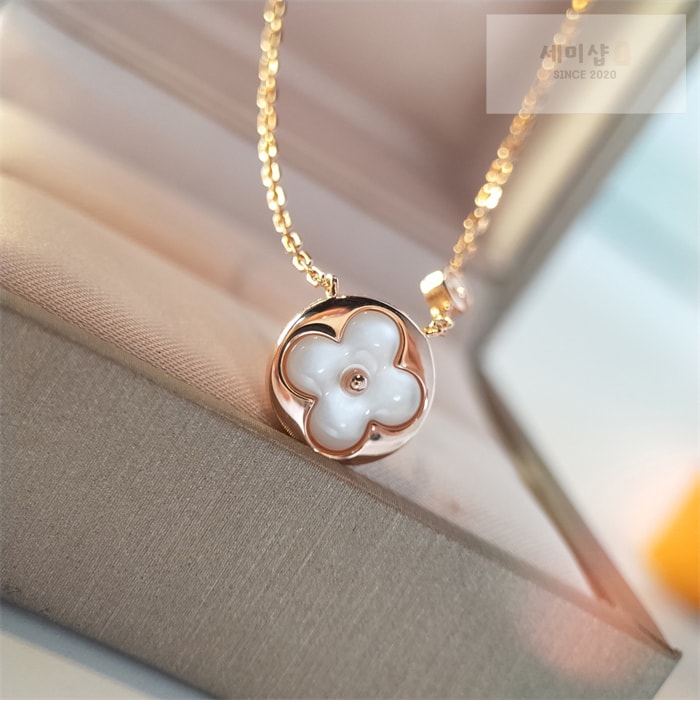 Louis Vuitton 루이비통 컬러 블라썸 썬 목걸이 Q93520 레플리카 6번 이미지 - 악세사리 | 세미샵 레플리카 사이트