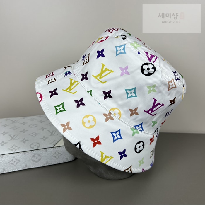 Louis Vuitton 루이비통 x TM 리버시블 버킷햇 악세사리 8번 이미지