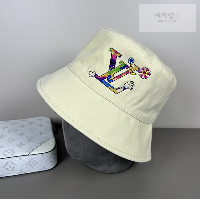 Louis Vuitton 루이비통 x TM 리버시블 버킷햇 악세사리 9번 이미지