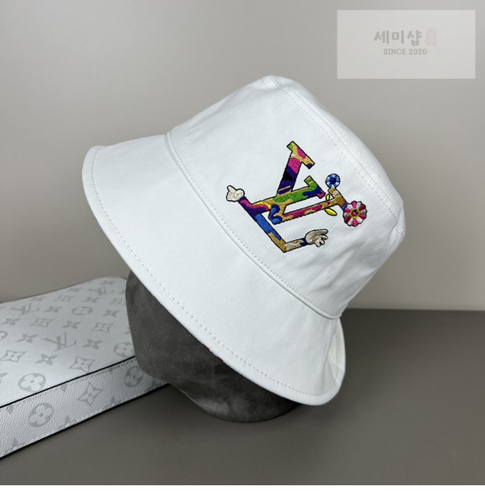 Louis Vuitton 루이비통 x TM 리버시블 버킷햇 악세사리 22번 이미지