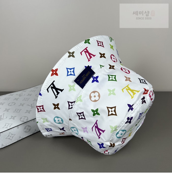 Louis Vuitton 루이비통 x TM 리버시블 버킷햇 악세사리 17번 이미지