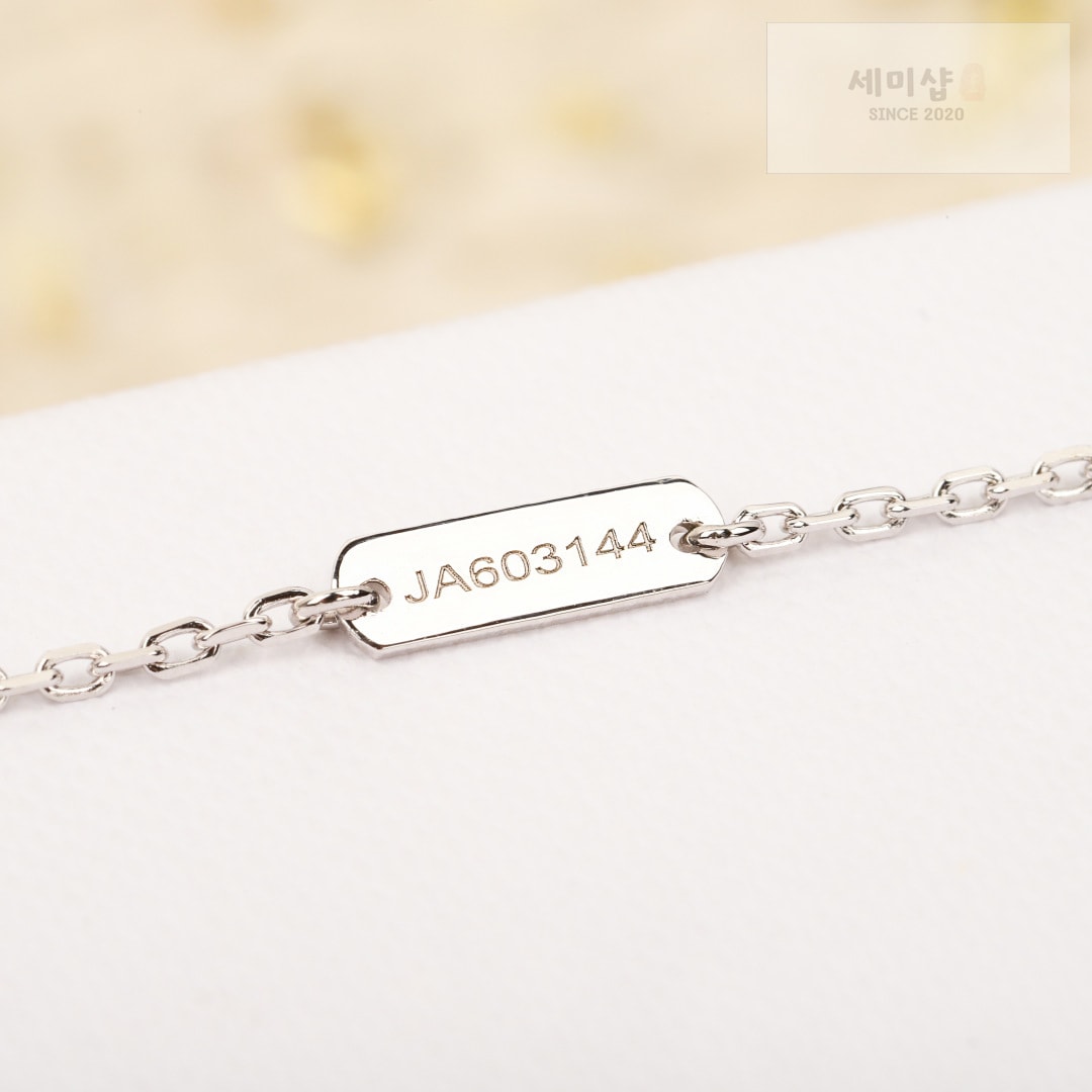 Van Cleef Arpels 반클리프 아펠 빈티지 알함브라 펜던트 기요셰 " 2 Color " 실버 악세사리 5번 이미지