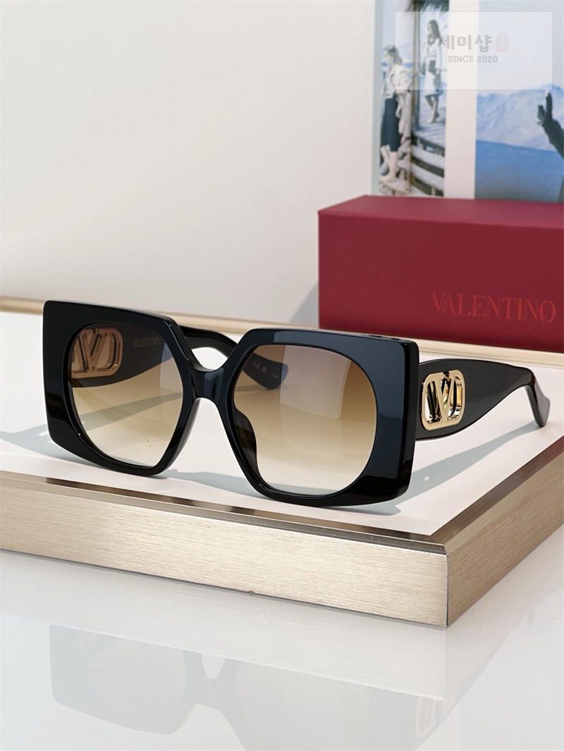 Valentino 발렌티노 V-로고 가라바니 선글라스 VG0002S 1# 악세사리 9번 이미지