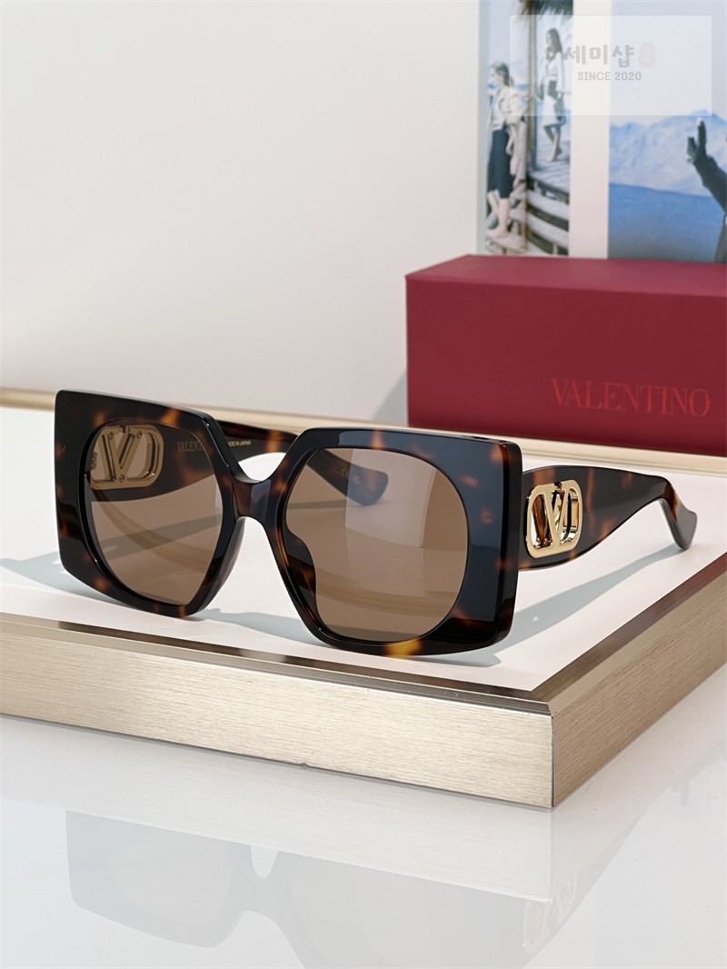 Valentino 발렌티노 V-로고 가라바니 선글라스 VG0002S 1# 악세사리 12번 이미지