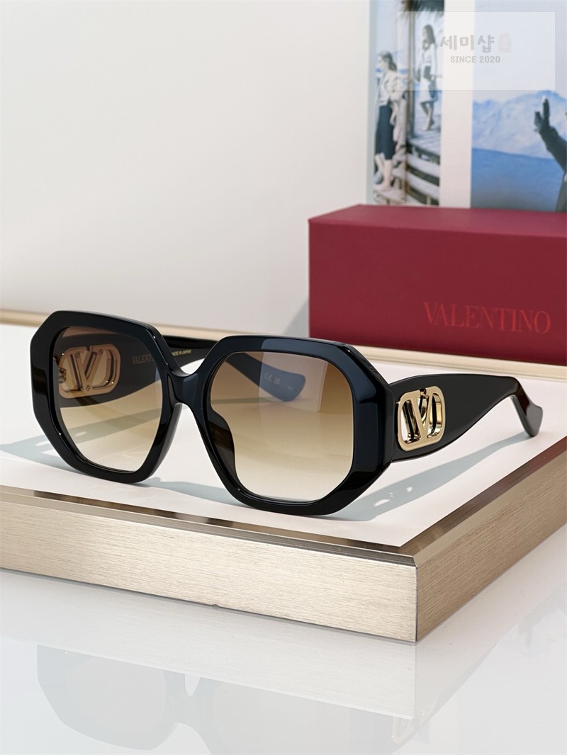 Valentino 발렌티노 V-로고 지오메트릭 선글라스 VG0003SA 1# 악세사리 1번 이미지