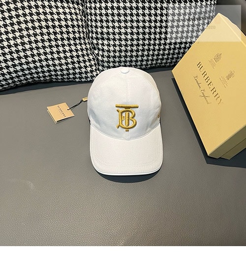 Burberry 버버리 TB 모노그램 볼캡 악세사리 4번 이미지