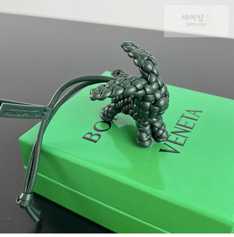 Bottega Veneta 보테가베네타 래빗 백참 867134 1# 악세사리 20번 이미지