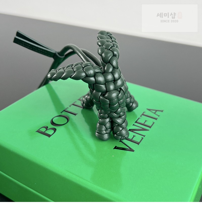 Bottega Veneta 보테가베네타 래빗 백참 867134 1# 악세사리 22번 이미지