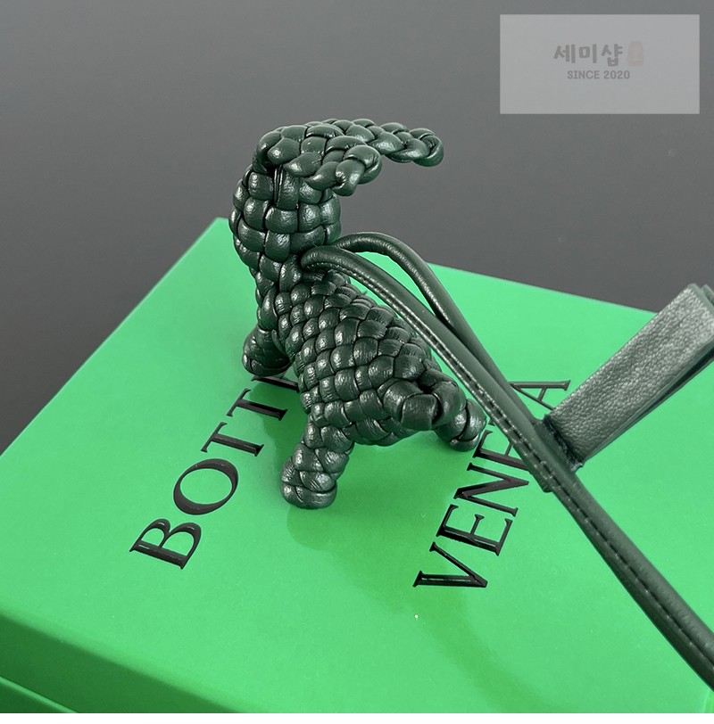 Bottega Veneta 보테가베네타 래빗 백참 867134 1# 악세사리 28번 이미지