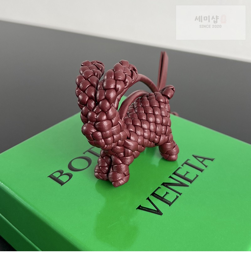 Bottega Veneta 보테가베네타 래빗 백참 867134 1# 악세사리 42번 이미지