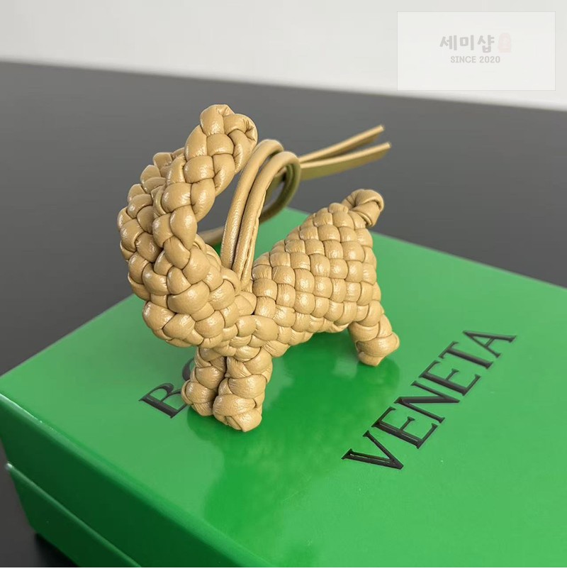 Bottega Veneta 보테가베네타 래빗 백참 867134 1# 악세사리 49번 이미지