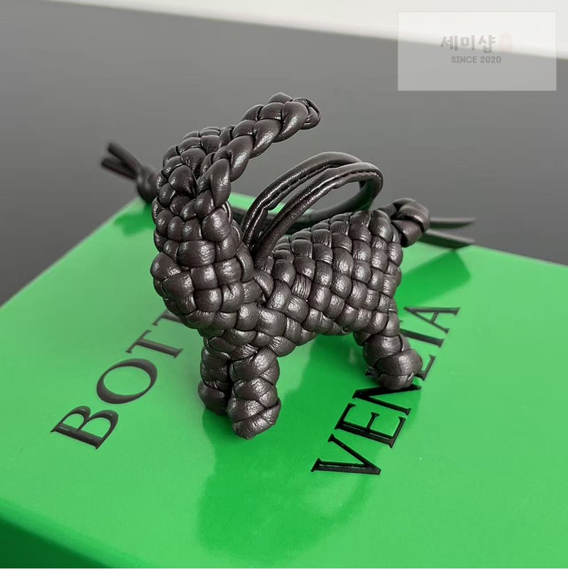 Bottega Veneta 보테가베네타 래빗 백참 867134 1# 악세사리 35번 이미지