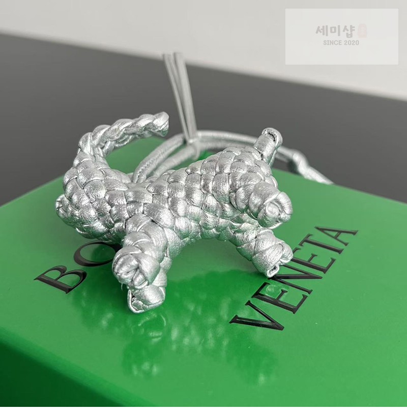 Bottega Veneta 보테가베네타 래빗 백참 867134 1# 악세사리 31번 이미지