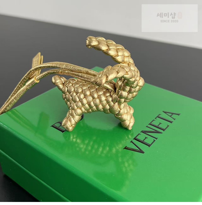 Bottega Veneta 보테가베네타 래빗 백참 867134 1# 악세사리 58번 이미지