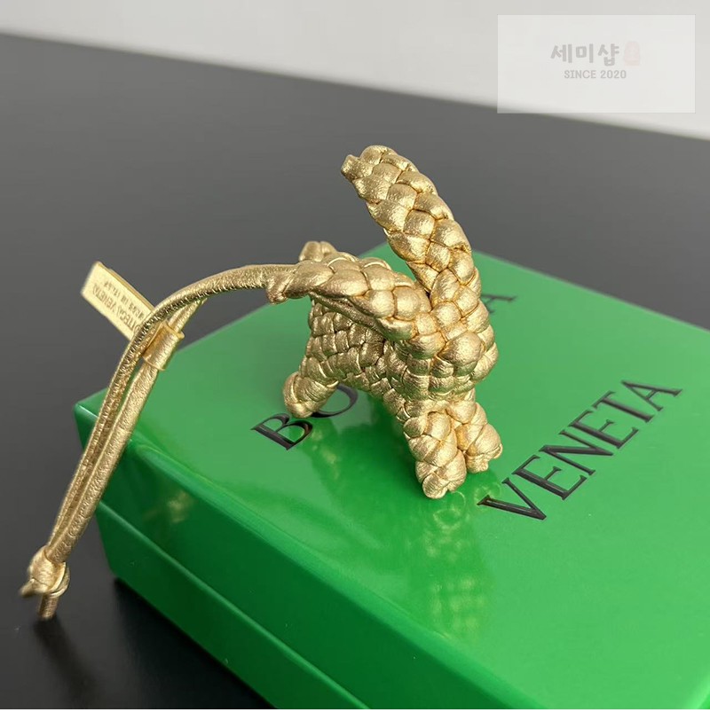 Bottega Veneta 보테가베네타 래빗 백참 867134 1# 악세사리 65번 이미지