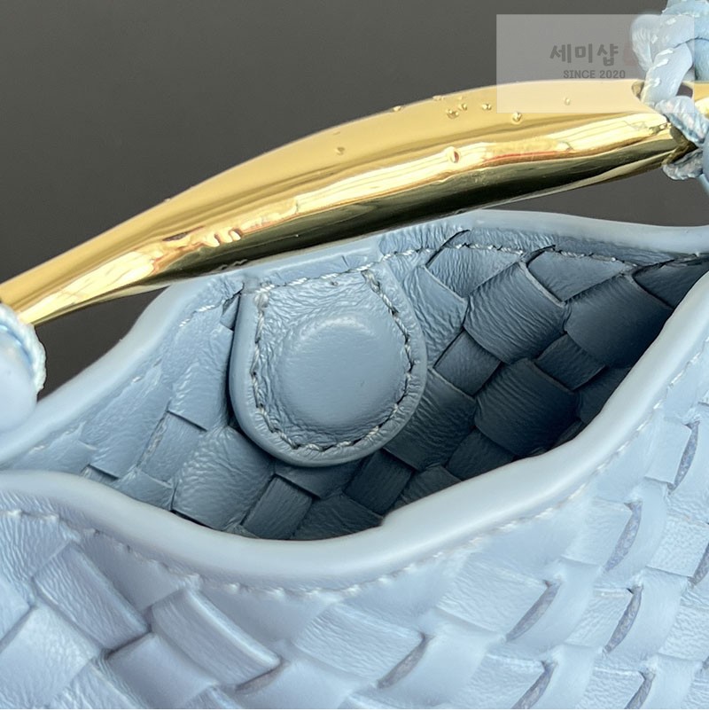 Bottega Veneta 보테가베네타 미니어처 사르딘 백 참 836834 1# 악세사리 23번 이미지