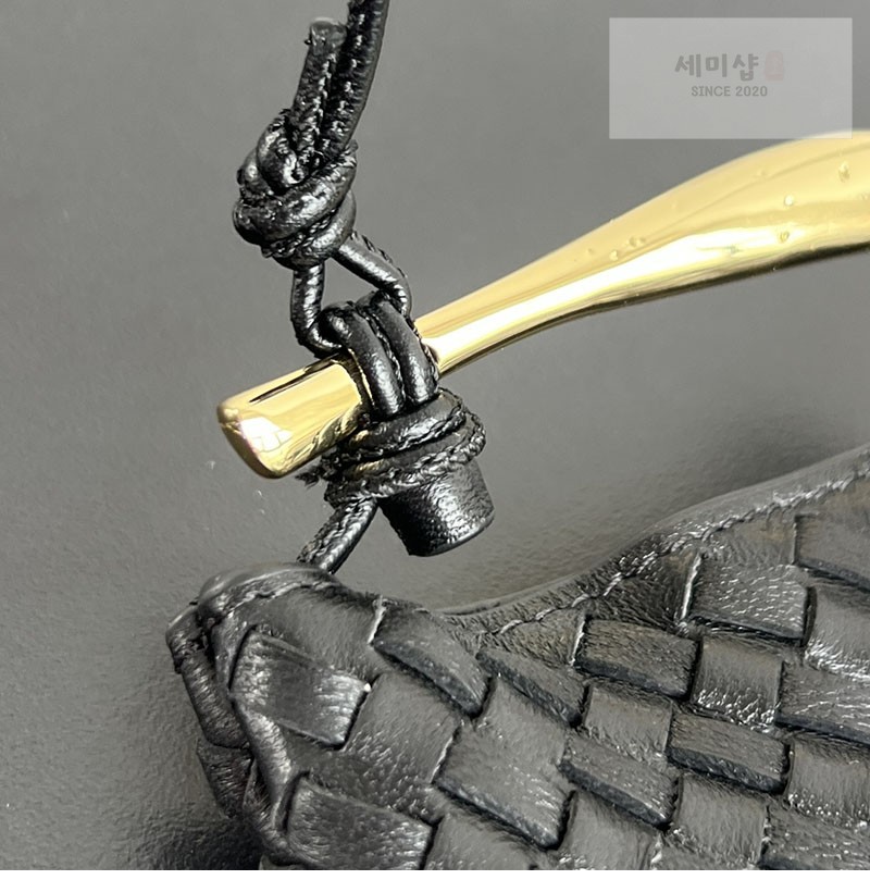 Bottega Veneta 보테가베네타 미니어처 사르딘 백 참 836834 1# 악세사리 21번 이미지