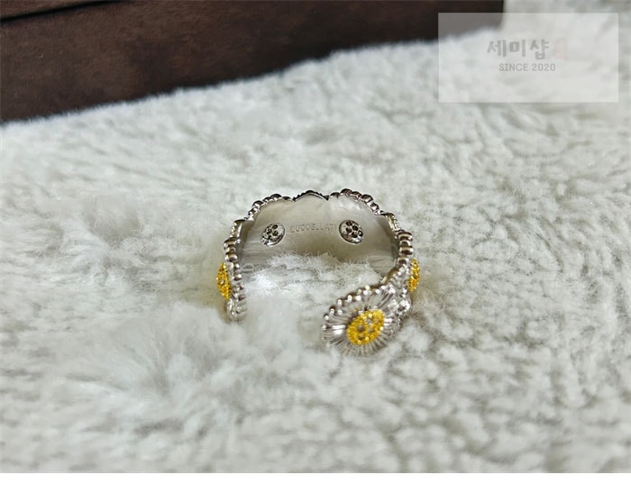 Buccellati 부첼라티 데이지 링 레플리카 5번 이미지 - 악세사리 | 세미샵 레플리카 사이트