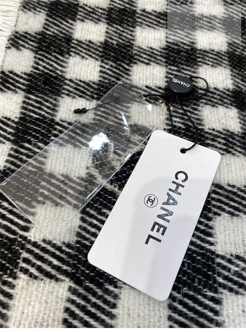 C H A N E L 샤넬 24B CC로고 울 캐시미어 체크 머플러 악세사리 9번 이미지