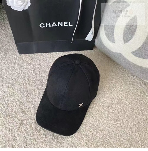 C H A N E L 샤넬 CC로고 볼캡 악세사리 4번 이미지