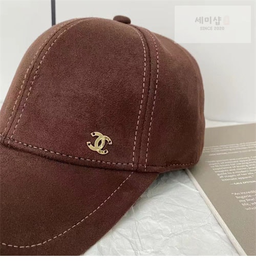 C H A N E L 샤넬 CC로고 볼캡 악세사리 15번 이미지