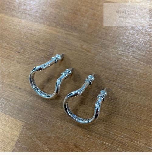 Chrome Hearts 크롬하츠 라지BS 플레어볼 팔찌 커널 스파이크 링 악세사리 12번 이미지