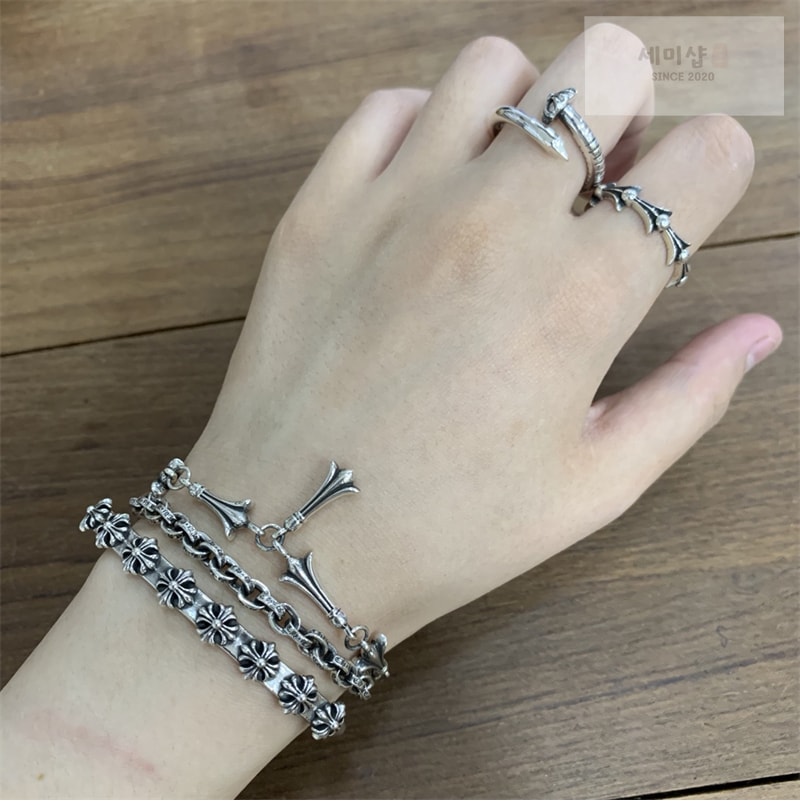 Chrome Hearts 크롬하츠 크로스테일 925 실버 팔찌 악세사리 7번 이미지