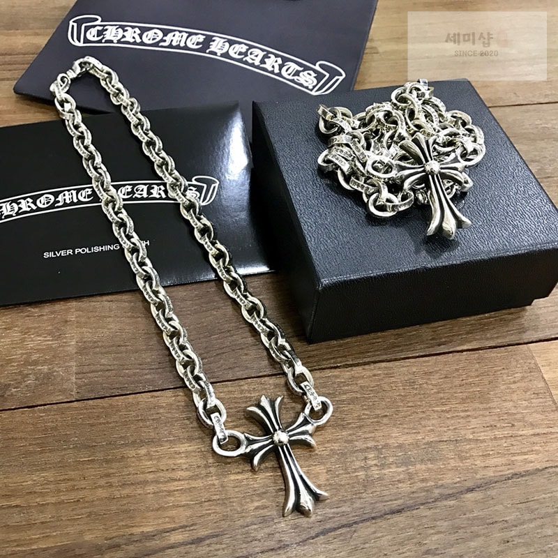 Chrome Hearts 크롬하츠 페이퍼 라지 크로스 펜던트 목걸이 50cm 악세사리 1번 이미지