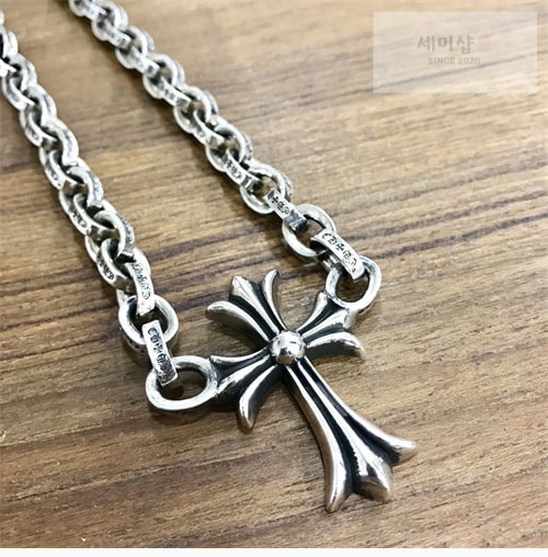 Chrome Hearts 크롬하츠 페이퍼 라지 크로스 펜던트 목걸이 50cm 악세사리 2번 이미지