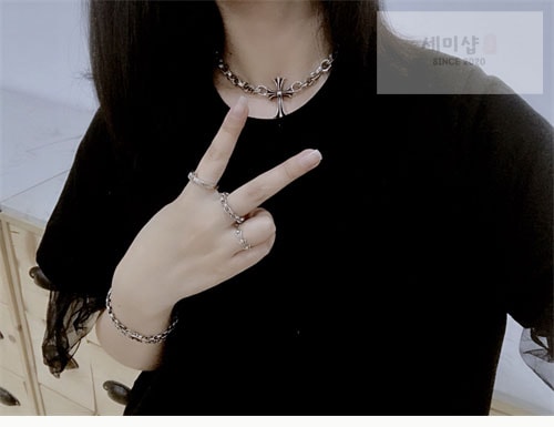 Chrome Hearts 크롬하츠 페이퍼 라지 크로스 펜던트 목걸이 50cm 악세사리 9번 이미지