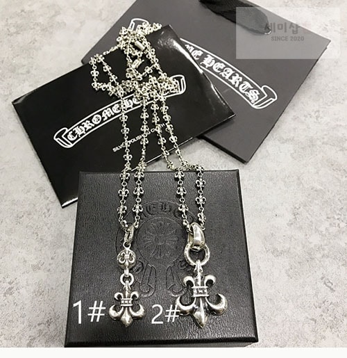 Chrome Hearts 크롬하츠 BS플레어 라지 베일 펜던트 원볼 BS플레어 악세사리 2번 이미지