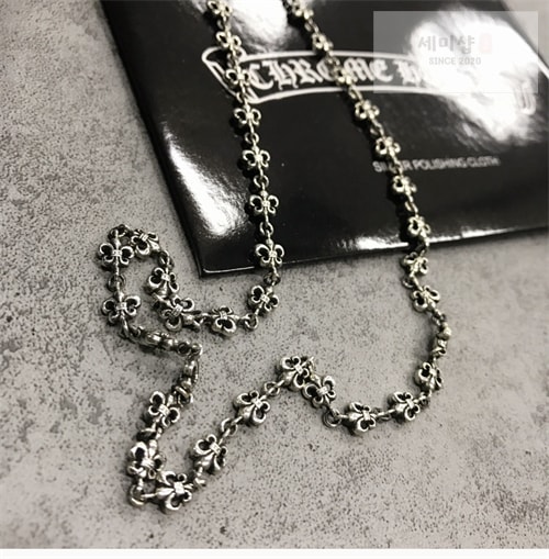 Chrome Hearts 크롬하츠 BS플레어 라지 베일 펜던트 원볼 BS플레어 악세사리 4번 이미지