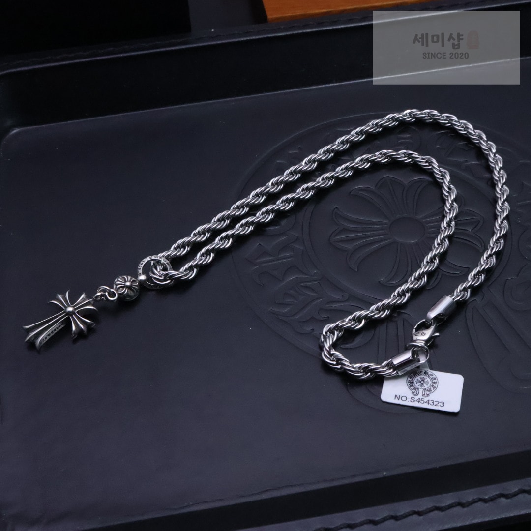 Chrome Hearts 크롬하츠 CH 크로스 베이비 팻 펜던트 실버 925 악세사리 4번 이미지