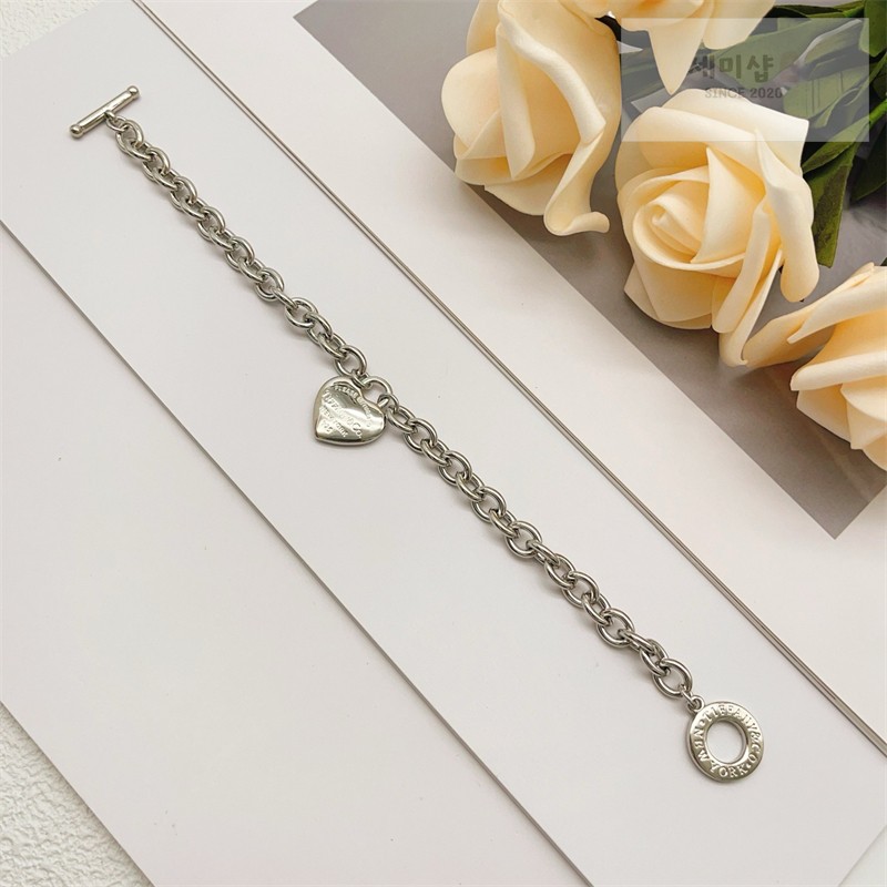 Tiffany And Co 티파니앤코 리턴 투 티파니 하트 태그 토글 브레이슬릿 화이트 골드 악세사리 5번 이미지