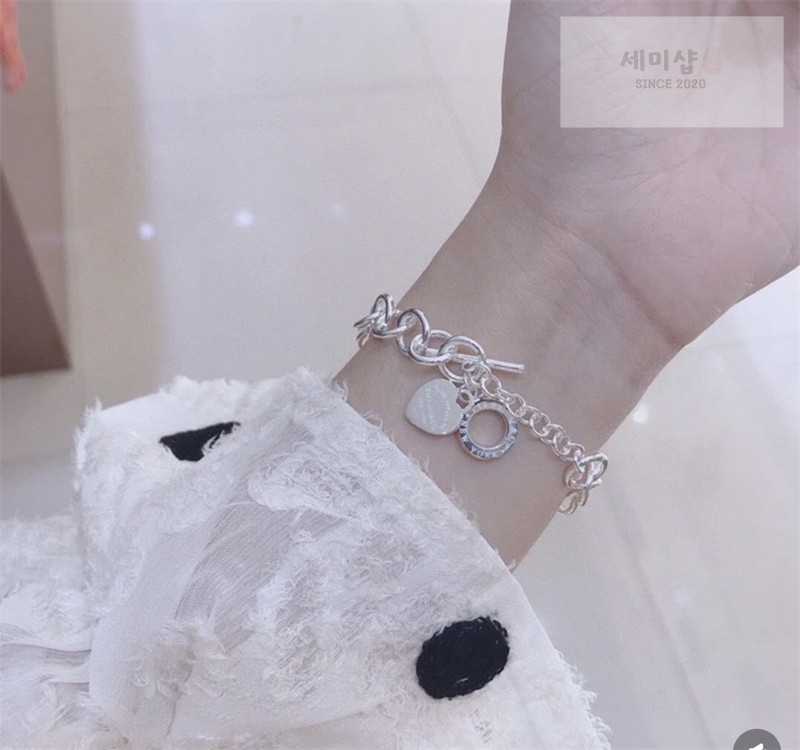 Tiffany And Co 티파니앤코 리턴 투 티파니 하트 태그 토글 브레이슬릿 화이트 골드 악세사리 12번 이미지