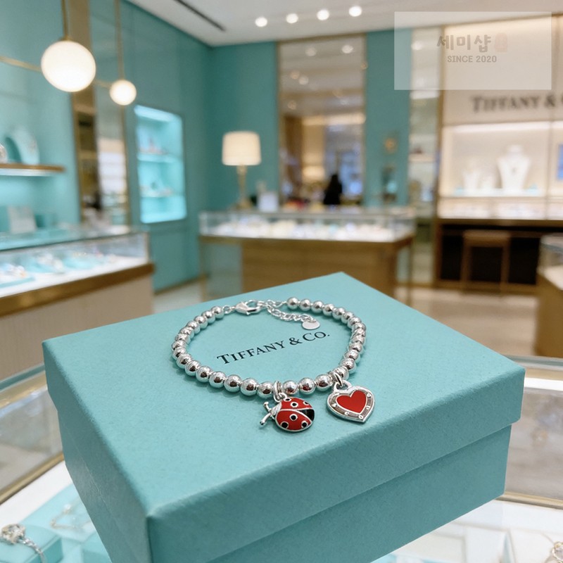 Tiffany And Co 티파니앤코 리턴 투 하트 레드 에나멜 하트 브레이슬릿 화이트 골드 악세사리 1번 이미지