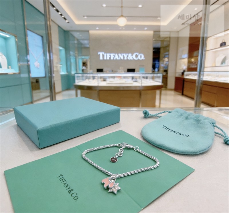 Tiffany And Co 티파니앤코 실버 체인 스타 캐릭터 팬던트 참 브레이슬릿 화이트 골드 악세사리 4번 이미지