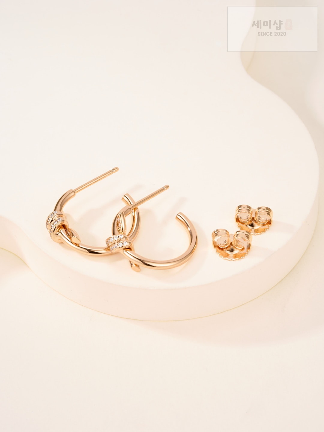 Tiffany And Co 티파니 노트 후프 이어링 로즈골드 악세사리 4번 이미지
