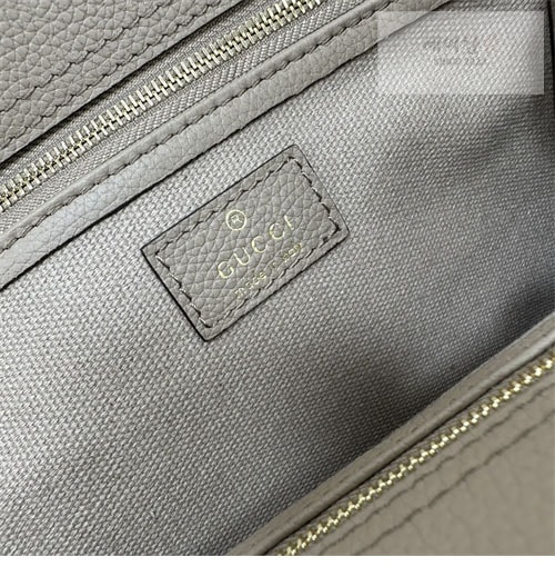 Gucci 구찌 레더 후크 클로저 미디엄 토트백 레플리카 14번 이미지 - Bag | 세미샵 레플리카 사이트