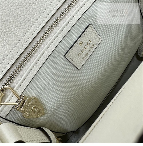 Gucci 구찌 레더 후크 클로저 미디엄 토트백 레플리카 26번 이미지 - Bag | 세미샵 레플리카 사이트