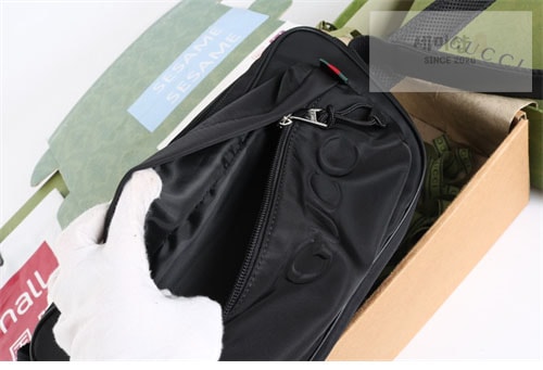 Gucci 구찌 로고 스몰 크로스백 힙색 802096 Bag 11번 이미지